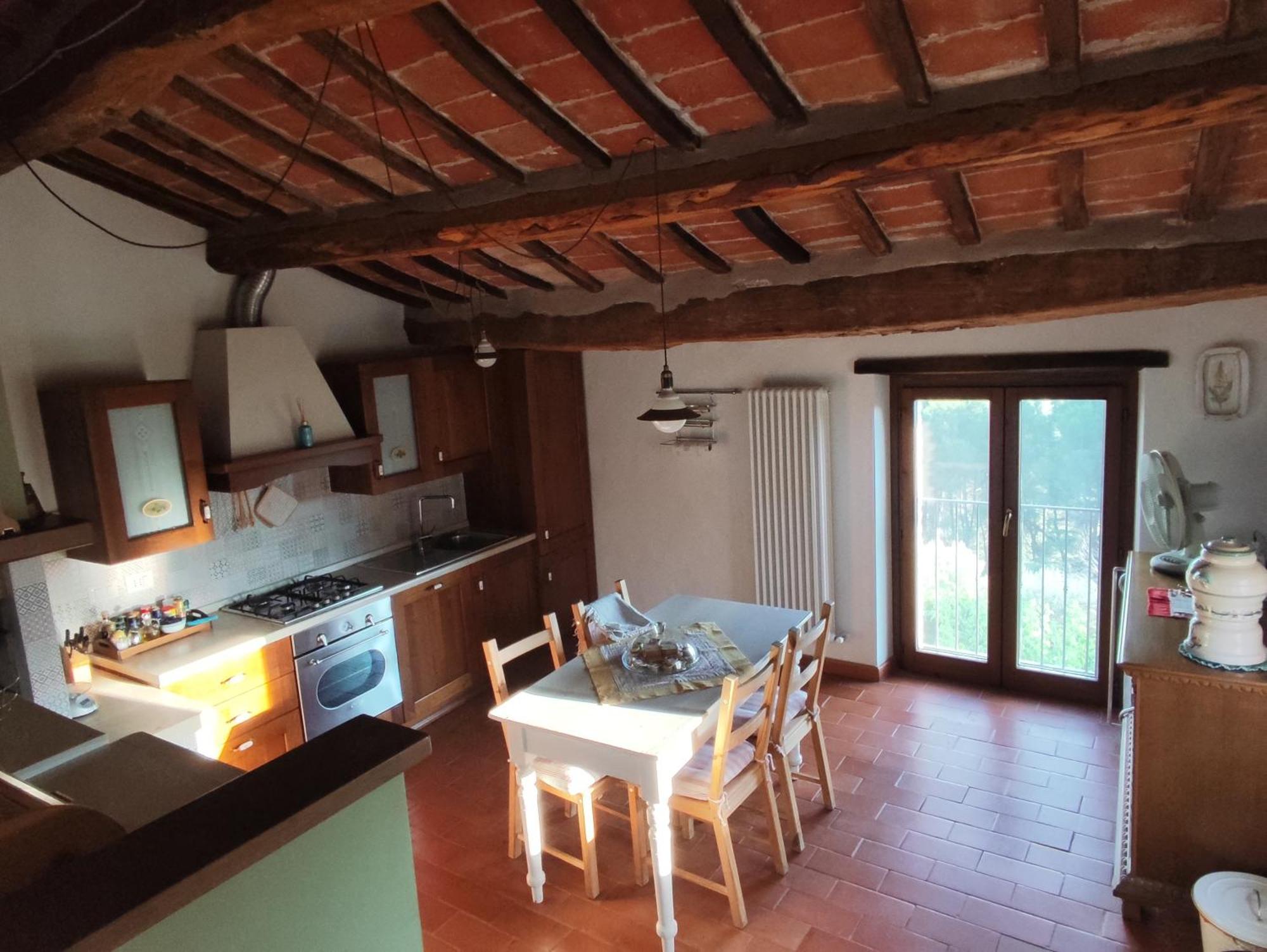 Tra Lago E Collina Passignano sul Trasimeno Luaran gambar